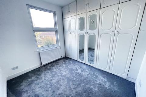 102 Martindale Road, Hounslow, TW4 7HE