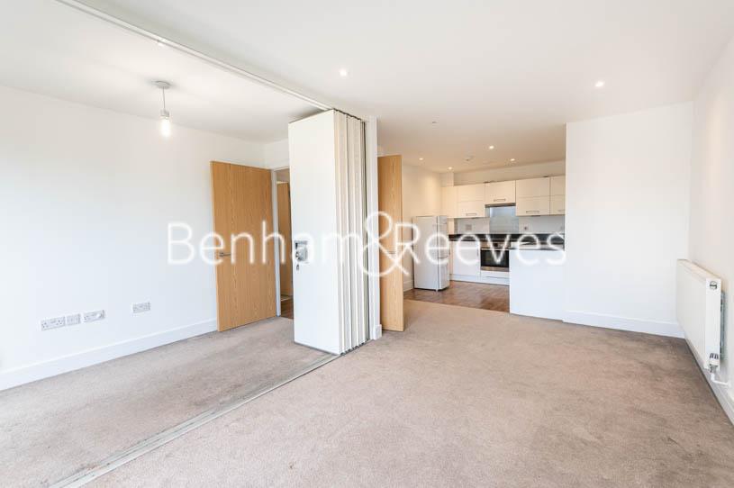 Gwynne Road, Battersea SW11 1 bed apartment £1,550 pcm (£358 pw)