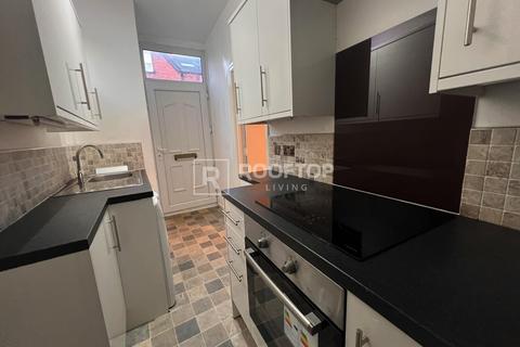 undefined, Quarry Mount Terrace, Leeds LS6