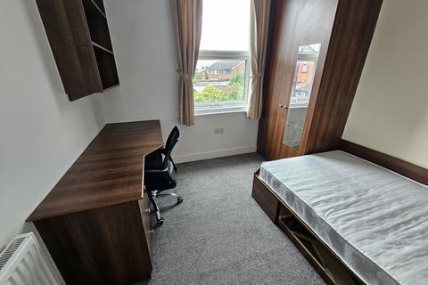 7 bedroom house to rent, Stanmore Street, Leeds