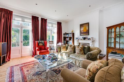 6 bedroom terraced house to rent - Blythe Road, London, W14