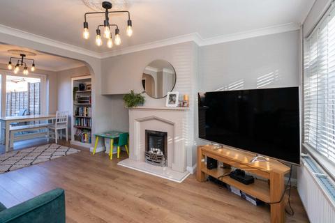 98 Belsize Road, Hemel Hempstead, HP3 8DQ