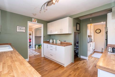 98 Belsize Road, Hemel Hempstead, HP3 8DQ