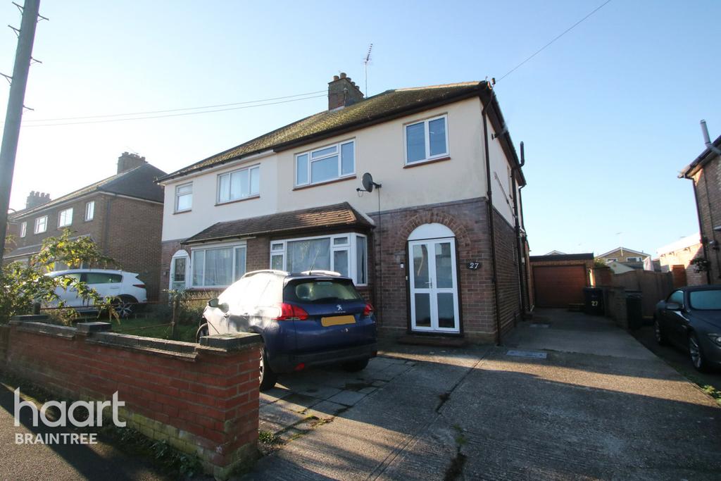 Kent Gardens, Braintree 3 bed semidetached house £360,000