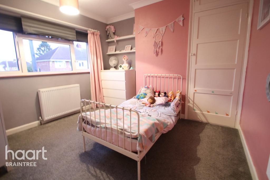 Kent Gardens, Braintree 3 bed semidetached house £360,000