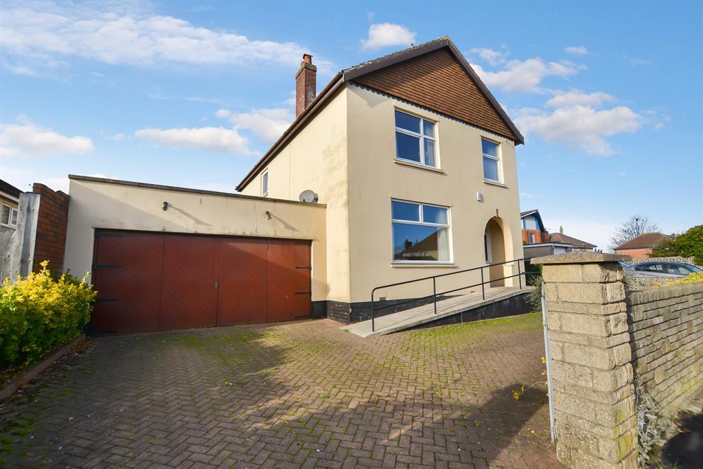 Grange Road, Bristol, BS13 8LD 4 bed detached house £