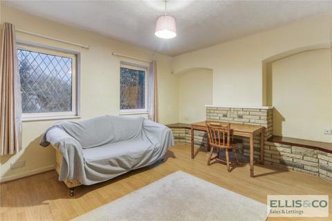 18 Warkworth Road, London, N17 7BD