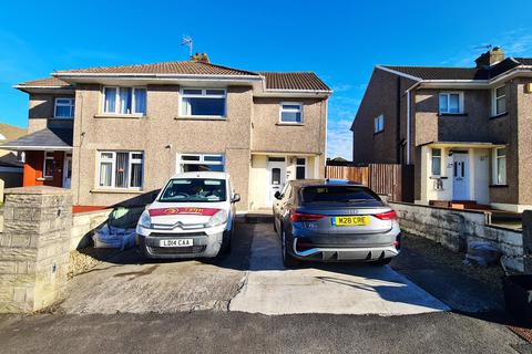 10 Bakers Way, Bryncethin, Bridgend, CF32 9RJ
