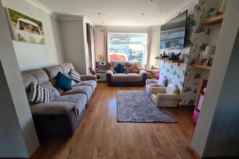 10 Bakers Way, Bryncethin, Bridgend, CF32 9RJ