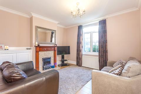 13 Bremer Road, Staines-upon-thames, TW18 4HU
