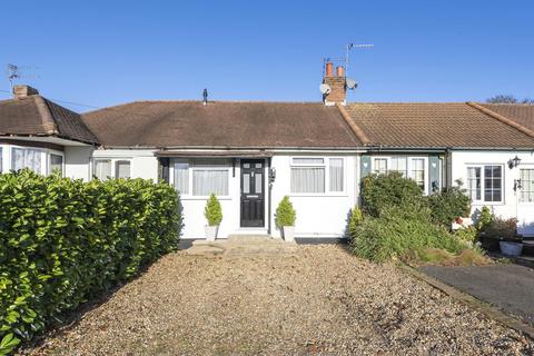 22 Bramley Close, Chertsey, KT16 8HJ