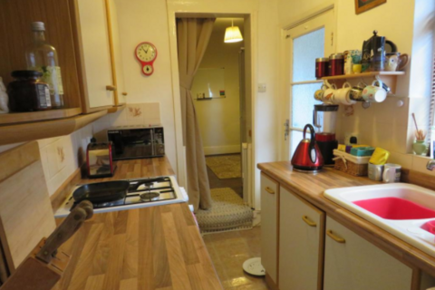 2 bedroom semi-detached house to rent, Alresford Road, Winchester