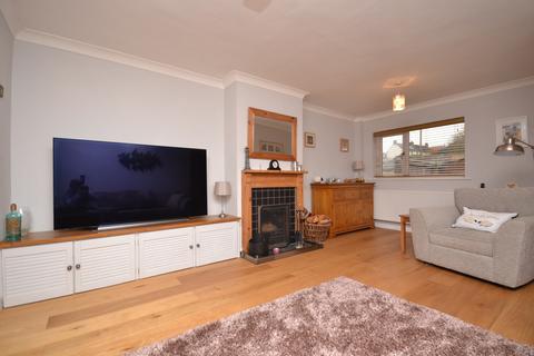 37 Horefield, Porton, Salisbury, SP4 0LE
