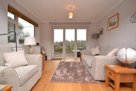 37 Horefield, Porton, Salisbury, SP4 0LE