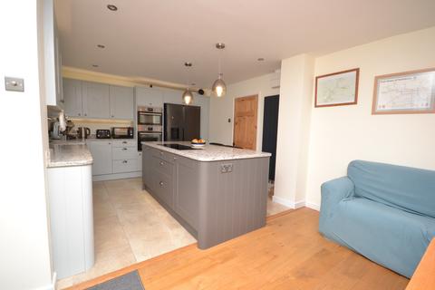 37 Horefield, Porton, Salisbury, SP4 0LE