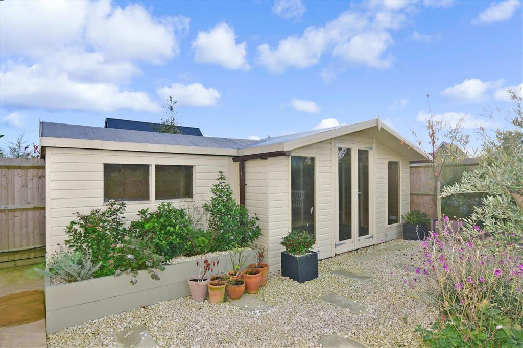 Workshop/Outbuildings