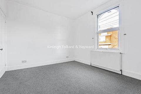 26 Reynolds Road, London, SE15 3AH