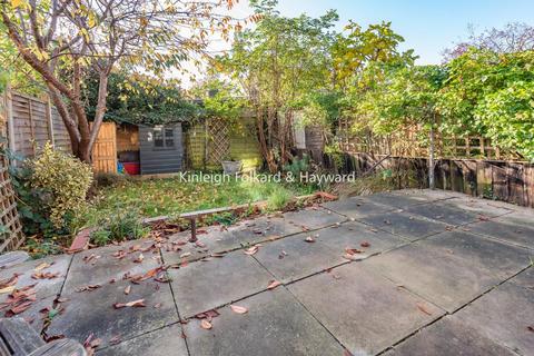 26 Reynolds Road, London, SE15 3AH