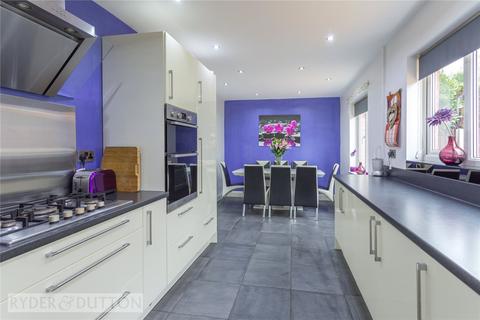 11 Calder Grove, Shaw, Oldham, OL2 7XH