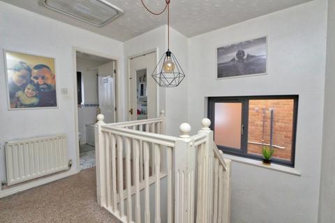 3 Dairydale Close, Irlam, Manchester, M44 6TA