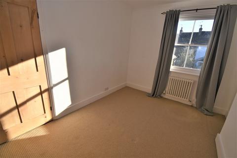 2 bedroom terraced house to rent, 11 High Town Road, Maidenhead