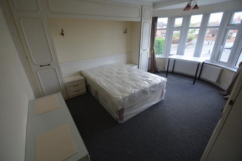 4 bedroom house to rent, St. Annes Road, Leeds LS6