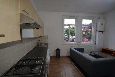 3 bedroom house to rent, 63 Brudenell Grove, Leeds LS6