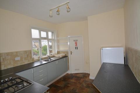 3 bedroom house to rent, St. Chads Drive, Leeds LS6