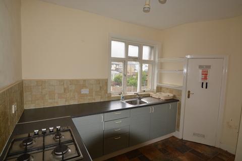 3 bedroom house to rent, St. Chads Drive, Leeds LS6