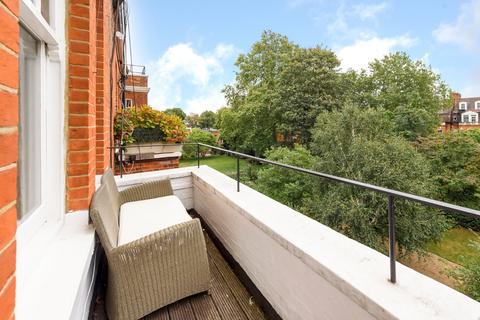 2 bedroom flat to rent, Sheffield Terrace, London