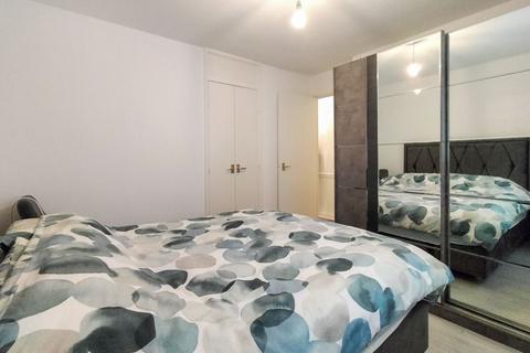 1 bedroom apartment for sale, Cornish Court, Bridlington Road, London, N9