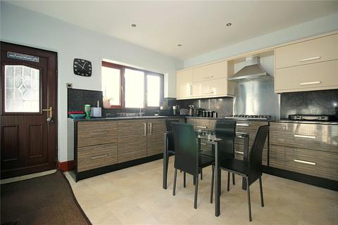 3 Deacon Close, Bradford, BD2 3JG