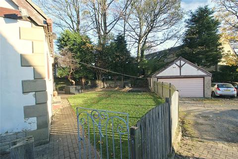 3 Deacon Close, Bradford, BD2 3JG