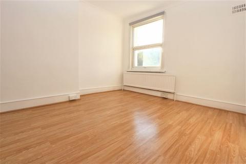 5 bedroom house to rent, Cheshire Road, Bounds Green / Wood Green N22