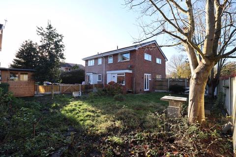 28 Mayfair Close, Great Sankey, Warrington, WA5 3PL