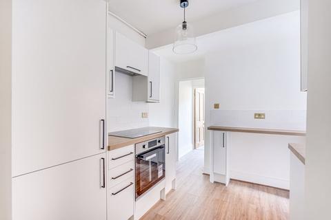 48 Geldeston Road, London, E5 8SB