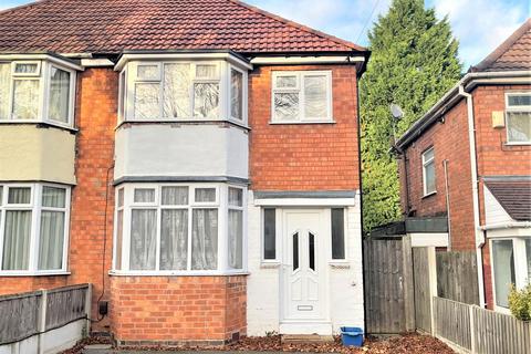 3 bedroom semi-detached house to rent - Calshot Road, Birmingham