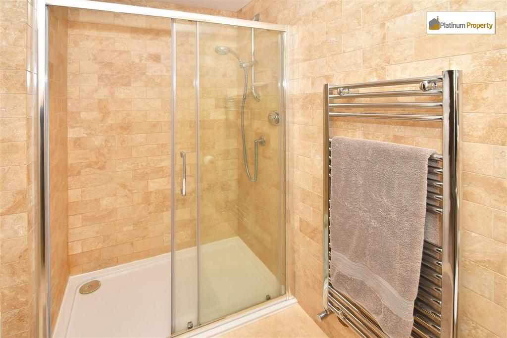 En suite shower room