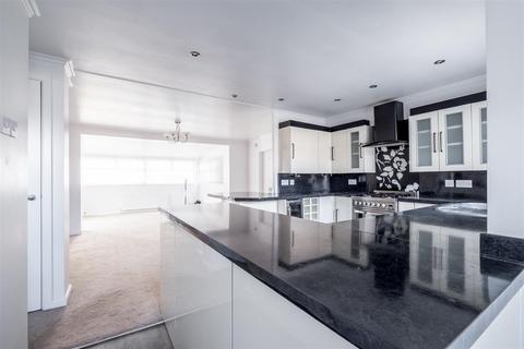 31 Bolehill Park, Hove Edge, Brighouse, HD6 2RS