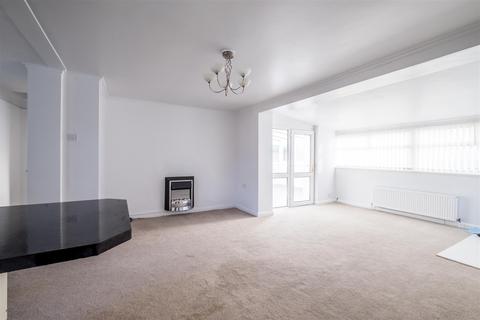 31 Bolehill Park, Hove Edge, Brighouse, HD6 2RS