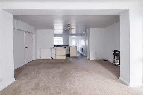 31 Bolehill Park, Hove Edge, Brighouse, HD6 2RS