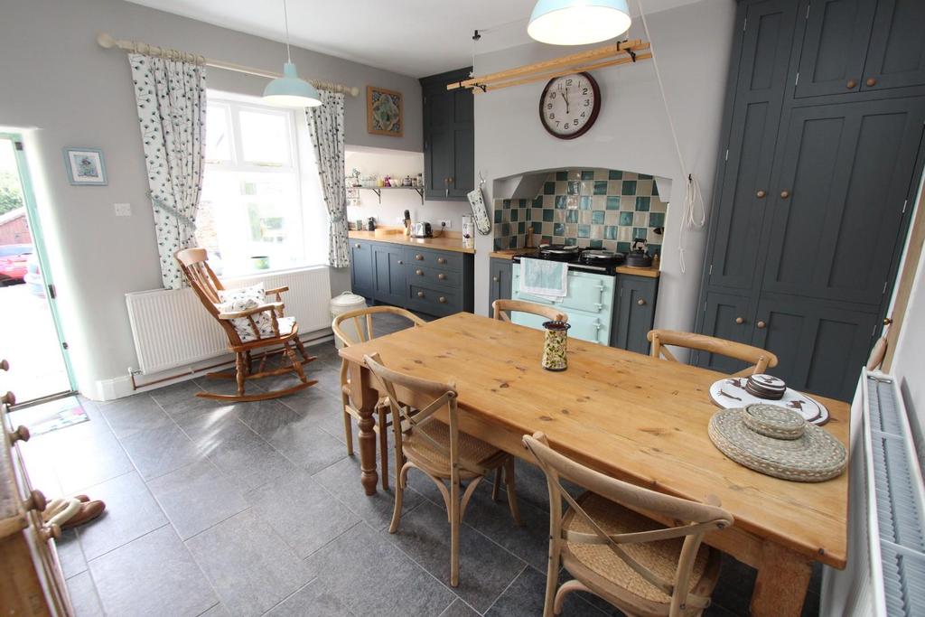 Dining / Living Area