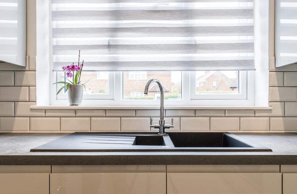 Kitchen Feature