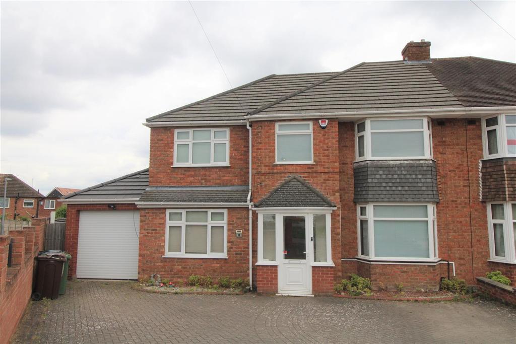Windsor Drive, Solihull 4 bed semidetached house £416,500