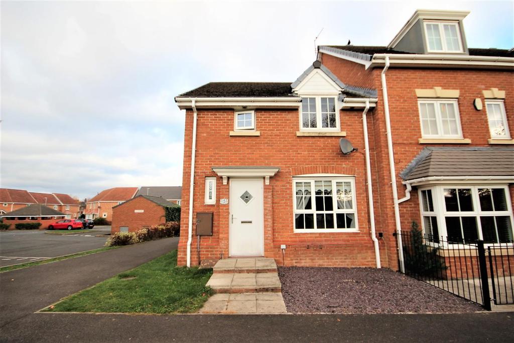 Clough Close, Middlesbrough 3 bed end of terrace house £650 pcm (£150 pw)