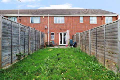 2 Lowry Close, Erith, DA8 1PN