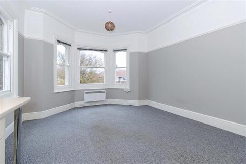 1 bedroom flat to rent, Lansdowne Road, Worthing