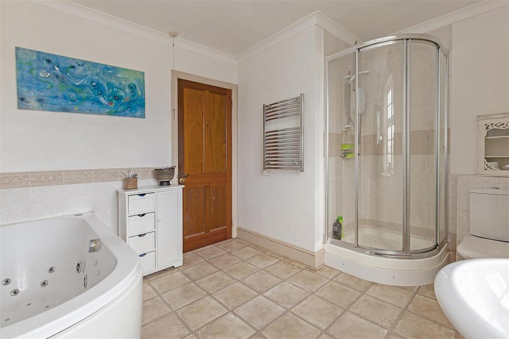 Bathroom-2.jpg