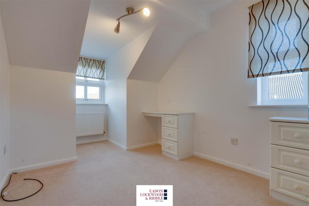 Bedroom 3-1.jpg