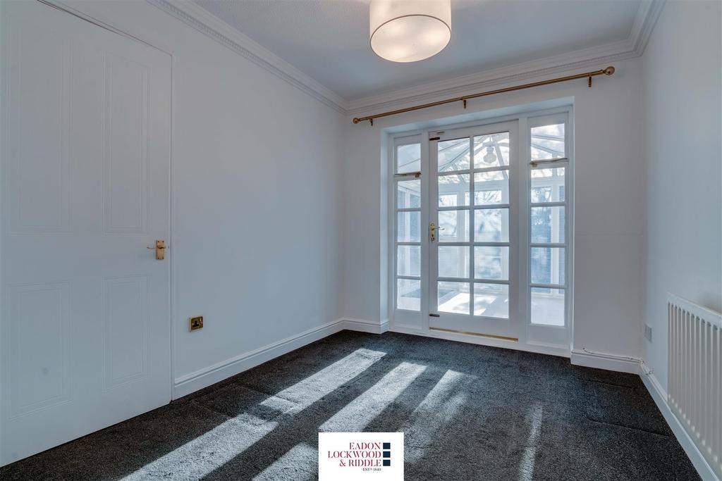 Dining Room 1.jpg